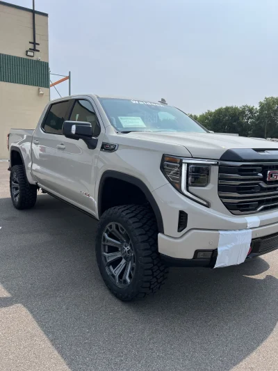 GMC SIERRA 1500 AT4 LIFT PACKAGE CUSTOM BUILT BY WALDOCH BUILT BY THE BEST - 2026 GMC SIERRA 1500 LIFT - Image 3 of 13