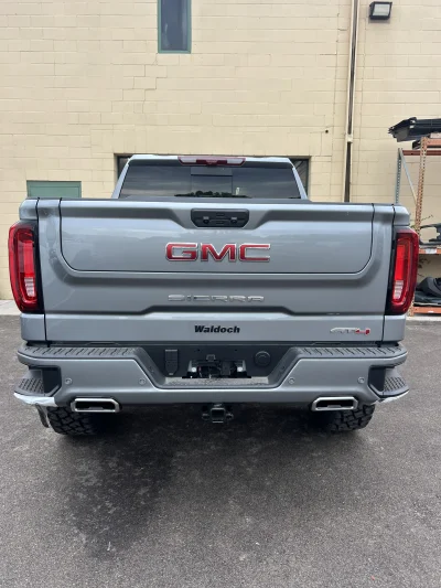CUSTOM GMC 1500 AT4 LIFT PACKAGE BUILT BY WALDOCH - 2026 GMC SIERRA 1500 LIFT - Image 12 of 13
