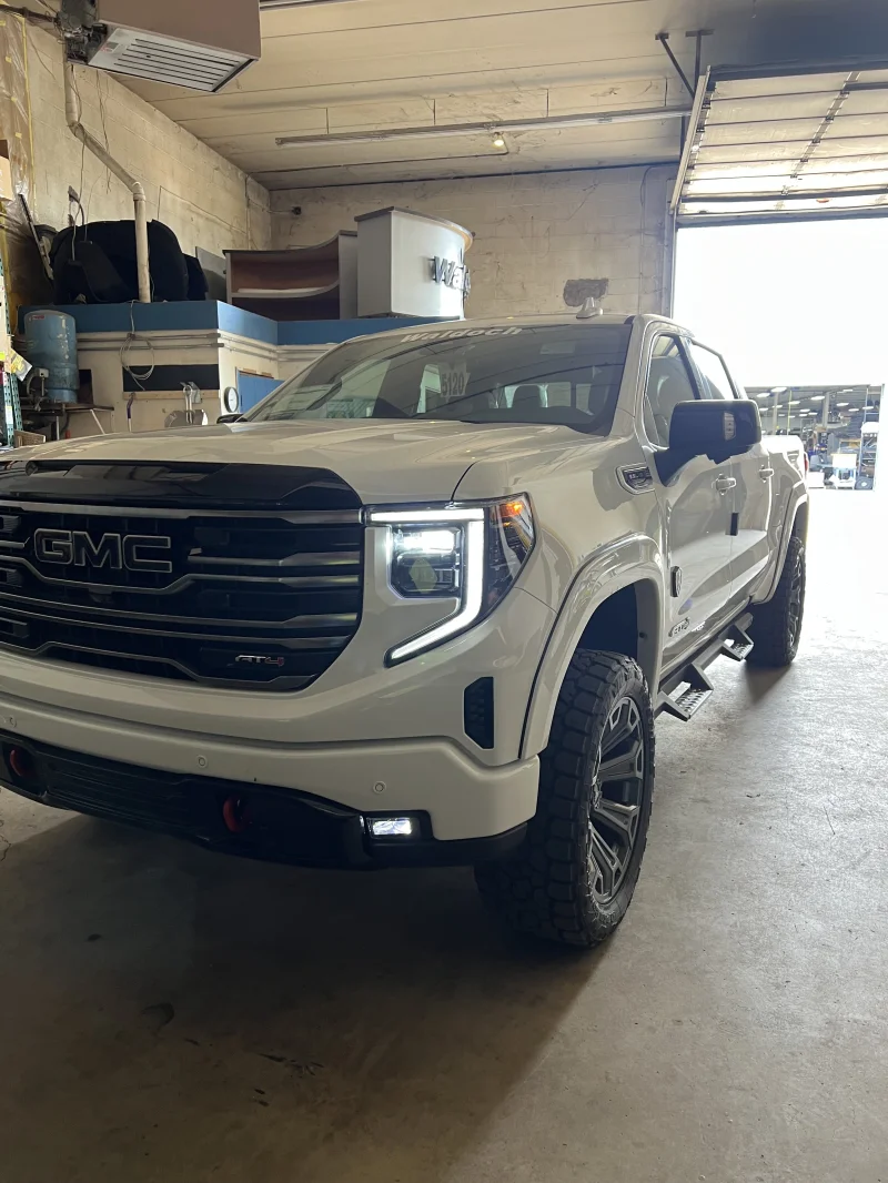 2026 GMC Sierra 1500 - M80X Package - Summit White (GAZ) by Waldoch Crafts