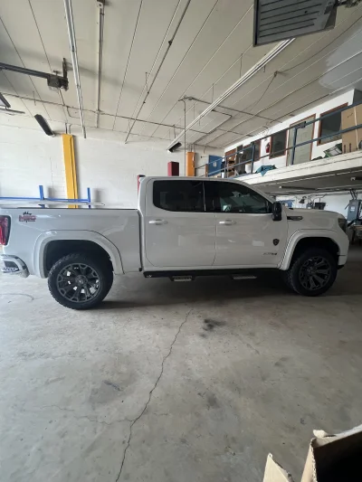 2026 GMC SIERRA 1500 - M80X PACKAGE - SUMMIT WHITE (GAZ) - 2026 GMC SIERRA 1500 M80X - Image 5 of 15