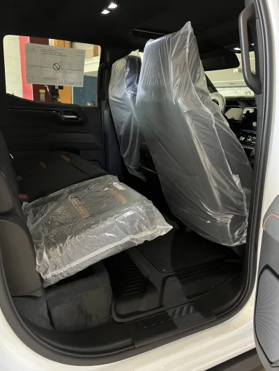 2026 GMC SIERRA 1500 - M80X PACKAGE - SUMMIT WHITE (GAZ) - 2026 GMC SIERRA 1500 M80X - Image 9 of 15
