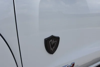 2026 WALDOCH CUSTOM GMC SIERRA 1500 M80X - WHITE WITH TUXEDO TOP - 2026 GMC SIERRA 1500 M80X - Image 17 of 22