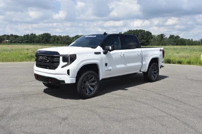 2026 WALDOCH CUSTOM GMC SIERRA 1500 M80X - WHITE WITH TUXEDO TOP - 2026 GMC SIERRA 1500 M80X - Image 18 of 22