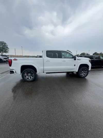 CUSTOM GMC SIERRA M80X PACKAGE BUILT BY THE BEST BUILT BY WALDOCH - 2026 GMC SIERRA 1500 M80X - Image 13 of 13