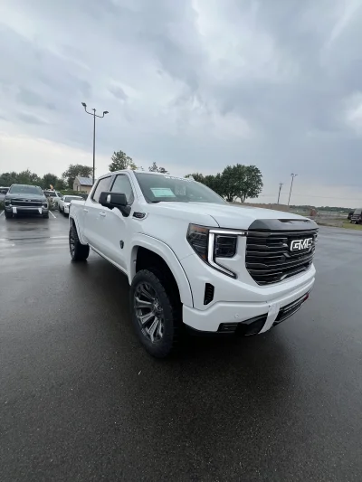 CUSTOM GMC SIERRA M80X PACKAGE BUILT BY THE BEST BUILT BY WALDOCH - 2026 GMC SIERRA 1500 M80X - Image 1 of 13