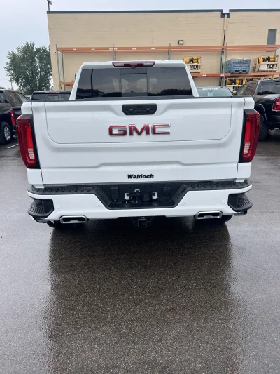 CUSTOM GMC SIERRA M80X PACKAGE BUILT BY THE BEST BUILT BY WALDOCH - 2026 GMC SIERRA 1500 M80X - Image 11 of 13