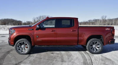 2026 GMC WALDOCH M80X CUSTOM TRUCK 22" WHEELS 35" TIRES BEST TRUCK YOU CAN BUY FROM A DEALER VOLCANIC RED - 2026 GMC SIERRA 1500 M80X - Image 7 of 10