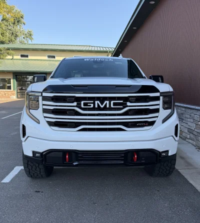 M80X GMC 1500 2026 CREW CAB WHITE BY WALDOCH BEST CUSTOM TRUCK WITH FACTORY WARRANTY - 2026 GMC SIERRA 1500 M80X - Image 5 of 25