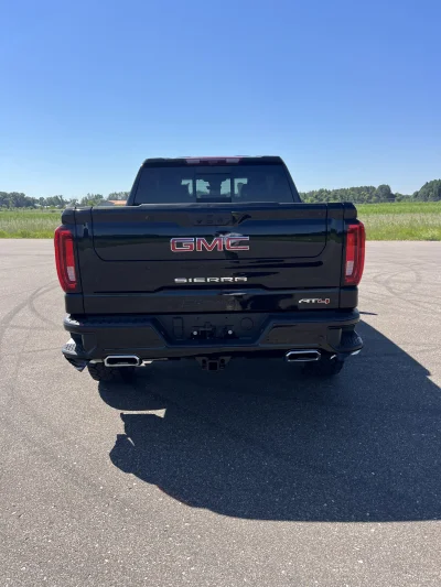 2026 GMC SIERRA 1500-AT4 - LEVEL PACKAGE - ONYX BLACK (GBA) - 2026 GMC SIERRA 1500 - Image 14 of 19