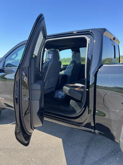 2026 GMC SIERRA 1500-AT4 - LEVEL PACKAGE - ONYX BLACK (GBA) - 2026 GMC SIERRA 1500 - Image 7 of 19