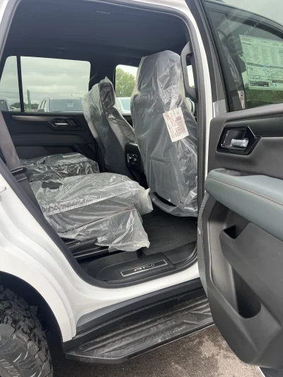 GMC YUKON 1500 CUSTOM  BUILT BY WALDOCH BUILT BY THE BEST - 2026 GMC YUKON CUSTOM - Image 10 of 13