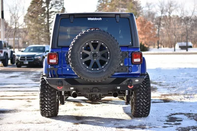 BLUE - 2020 JEEP WRANGLER MAX - Image 5 of 11
