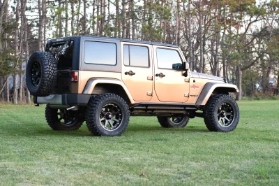 BROWN - 2020 JEEP WRANGLER MAX - Image 3 of 8