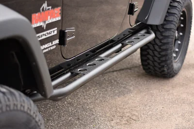 BLACK 3 - 2020 JEEP WRANGLER MAX - Image 9 of 19