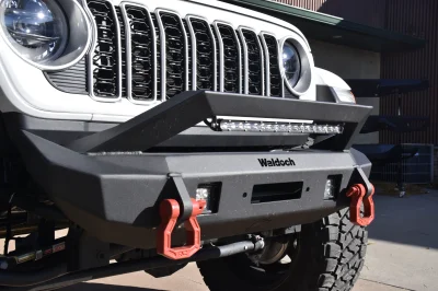 2025 JEEP WRANGLER MAX - WHITE W/ STANDARD WALDOCH JEEP MAX PACKAGE FEATURES - 2025 JEEP WRANGLER MAX - Image 12 of 17