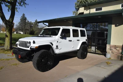 2025 JEEP WRANGLER MAX - WHITE W/ STANDARD WALDOCH JEEP MAX PACKAGE FEATURES - 2025 JEEP WRANGLER MAX - Image 14 of 17
