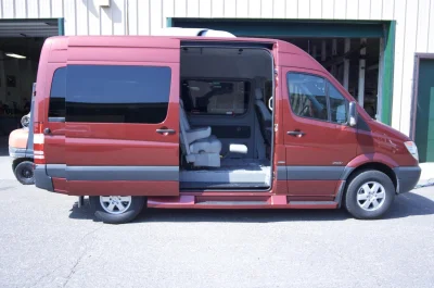 RED 144  - 2020 MERCEDES-BENZ SPRINTER 2500 CUSTOM - Image 2 of 16
