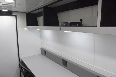 OFFICE CUSTOM SPRINTER TRANSIT PROMASTER SWAT MOBILE OFFICE SET UP - 2020 MERCEDES-BENZ SPRINTER 2500 CUSTOM - Image 4 of 22