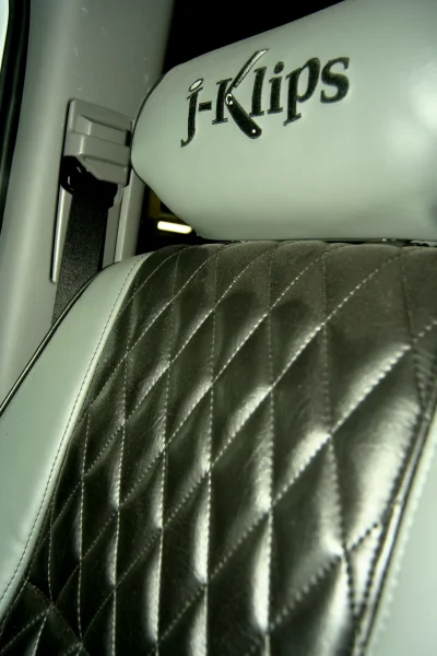 HAIR CLIPPER - 2020 MERCEDES-BENZ SPRINTER 2500 CUSTOM - Image 14 of 40