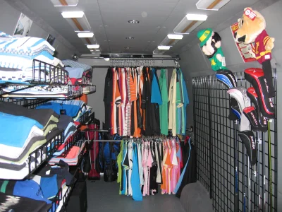 OFFICE REP - 2020 MERCEDES-BENZ SPRINTER 2500 CUSTOM - Image 11 of 14