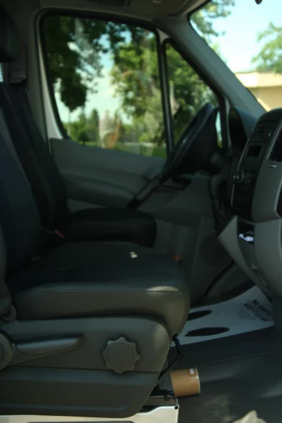 SILVER 170  - 2020 MERCEDES-BENZ SPRINTER 2500 CUSTOM - Image 7 of 14