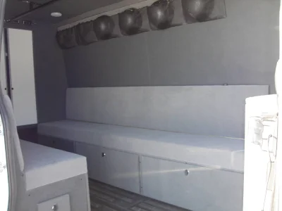 POLICE S.W.A.T - 2020 MERCEDES-BENZ SPRINTER 2500 CUSTOM - Image 7 of 14