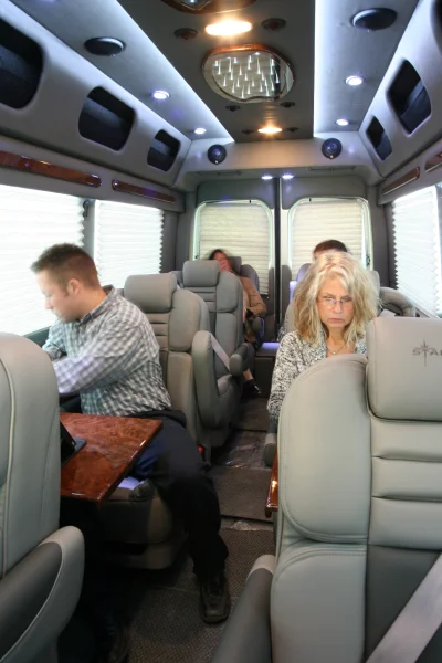 OFFICE TRAVLER P8 - 2020 MERCEDES-BENZ SPRINTER 2500 CUSTOM - Image 10 of 199