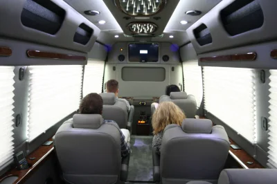 OFFICE TRAVLER P8 - 2020 MERCEDES-BENZ SPRINTER 2500 CUSTOM - Image 104 of 199