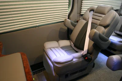 OFFICE TRAVLER P8 - 2020 MERCEDES-BENZ SPRINTER 2500 CUSTOM - Image 107 of 199