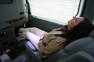 OFFICE TRAVLER P8 - 2020 MERCEDES-BENZ SPRINTER 2500 CUSTOM - Image 124 of 199