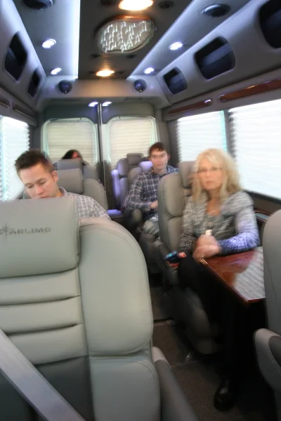 OFFICE TRAVLER P8 - 2020 MERCEDES-BENZ SPRINTER 2500 CUSTOM - Image 13 of 199