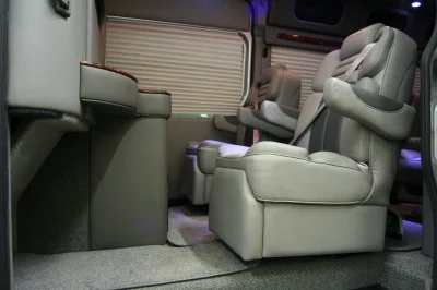 OFFICE TRAVLER P8 - 2020 MERCEDES-BENZ SPRINTER 2500 CUSTOM - Image 141 of 199