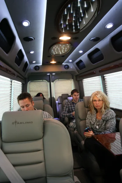 OFFICE TRAVLER P8 - 2020 MERCEDES-BENZ SPRINTER 2500 CUSTOM - Image 16 of 199