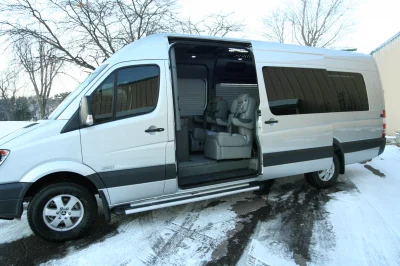 OFFICE TRAVLER P8 - 2020 MERCEDES-BENZ SPRINTER 2500 CUSTOM - Image 174 of 199