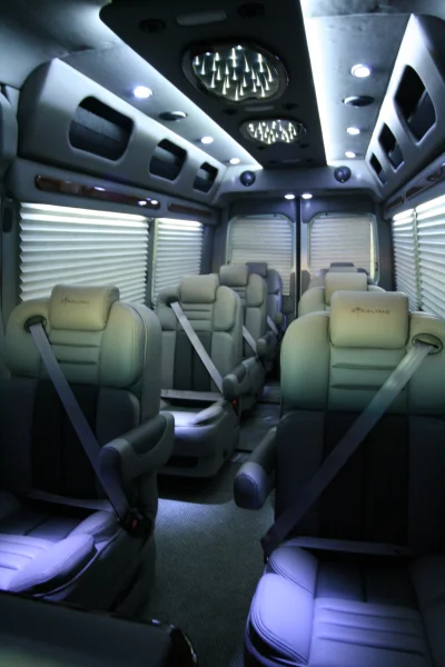 OFFICE TRAVLER P8 - 2020 MERCEDES-BENZ SPRINTER 2500 CUSTOM - Image 193 of 199