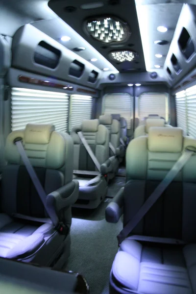 OFFICE TRAVLER P8 - 2020 MERCEDES-BENZ SPRINTER 2500 CUSTOM - Image 194 of 199