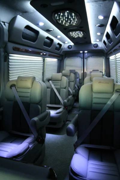 OFFICE TRAVLER P8 - 2020 MERCEDES-BENZ SPRINTER 2500 CUSTOM - Image 197 of 199