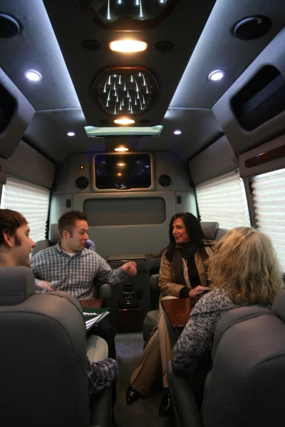 OFFICE TRAVLER P8 - 2020 MERCEDES-BENZ SPRINTER 2500 CUSTOM - Image 58 of 199