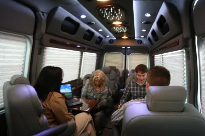 OFFICE TRAVLER P8 - 2020 MERCEDES-BENZ SPRINTER 2500 CUSTOM - Image 67 of 199