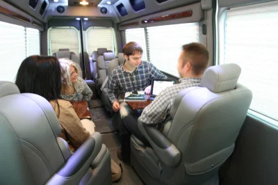 OFFICE TRAVLER P8 - 2020 MERCEDES-BENZ SPRINTER 2500 CUSTOM - Image 72 of 199