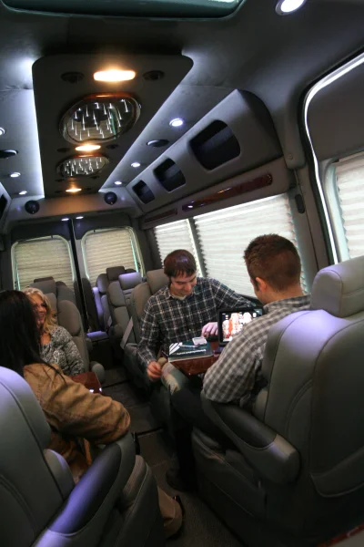 OFFICE TRAVLER P8 - 2020 MERCEDES-BENZ SPRINTER 2500 CUSTOM - Image 75 of 199