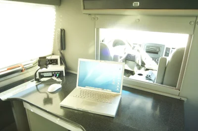 OFFICE MT - 2020 MERCEDES-BENZ SPRINTER 2500 CUSTOM - Image 23 of 37