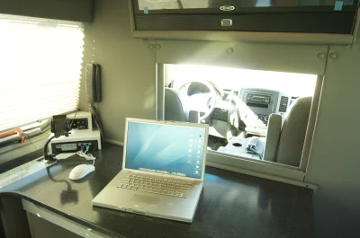 OFFICE MT - 2020 MERCEDES-BENZ SPRINTER 2500 CUSTOM - Image 24 of 37