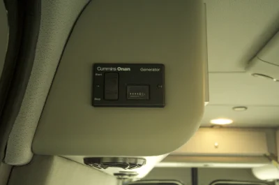 OFFICE MT - 2020 MERCEDES-BENZ SPRINTER 2500 CUSTOM - Image 32 of 37