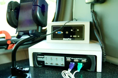 OFFICE MT - 2020 MERCEDES-BENZ SPRINTER 2500 CUSTOM - Image 9 of 37