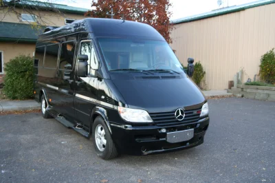 OFFICE MT2 - 2020 MERCEDES-BENZ SPRINTER 2500 CUSTOM - Image 2 of 10