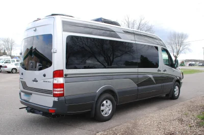BLACK 170  - 2020 MERCEDES-BENZ SPRINTER 2500 LIMO - Image 13 of 65