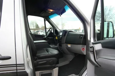 BLACK 170  - 2020 MERCEDES-BENZ SPRINTER 2500 LIMO - Image 27 of 65