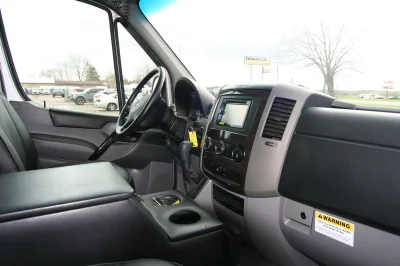 BLACK 170  - 2020 MERCEDES-BENZ SPRINTER 2500 LIMO - Image 29 of 65