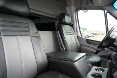 BLACK 170  - 2020 MERCEDES-BENZ SPRINTER 2500 LIMO - Image 30 of 65